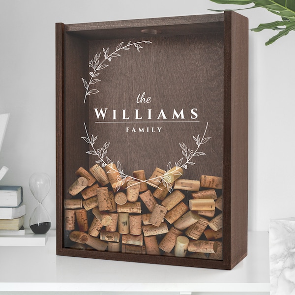 Personalisierte Weinkorkenbox aus Holz 27x32cm - Geschenk für Weinliebhaber
