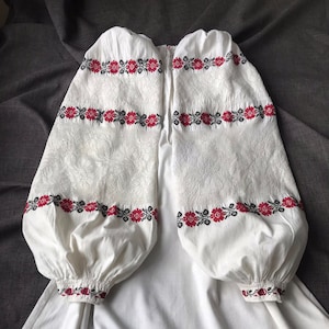 Rare find dress Exclusive dress Interesting dress Antique Ukrainian dress Lace dress Antique wedding dress Fashionable vintage dress