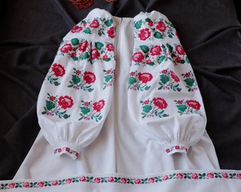 Ukrainian antique dress Very nice floral dress Vintage cotton dress Antique cotton dress Ancient dress Woman's dress Dresses for women