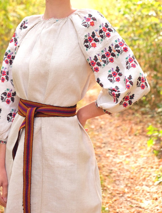 Cute floral embroidery Vintage dress Ukrainian dre