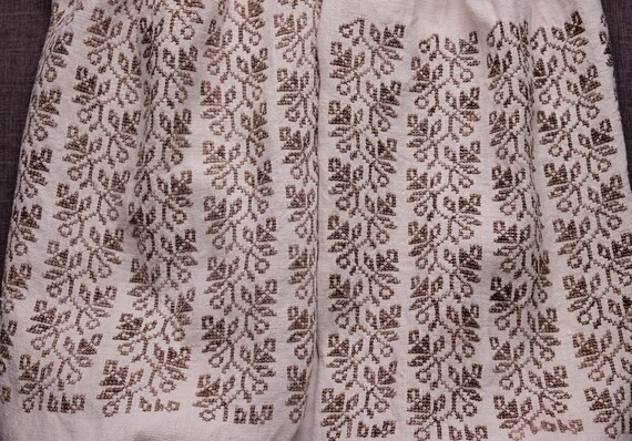 Very ancient embroidered dress NATURAL DYE embroi… - image 7