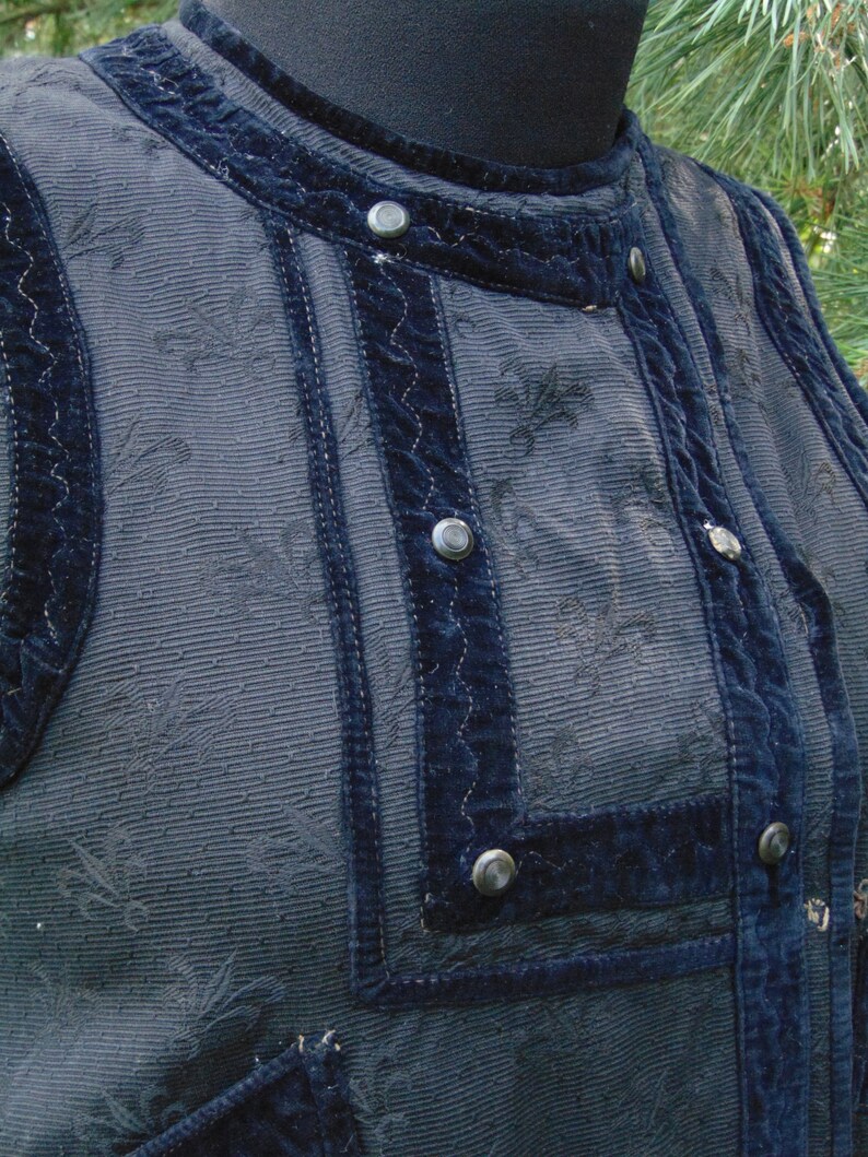 Noble ancient vest Ukrainian korset Kersetka Korsetka Antique vest Vintage vest Ukrainian folk vest jacket Old era outer garment