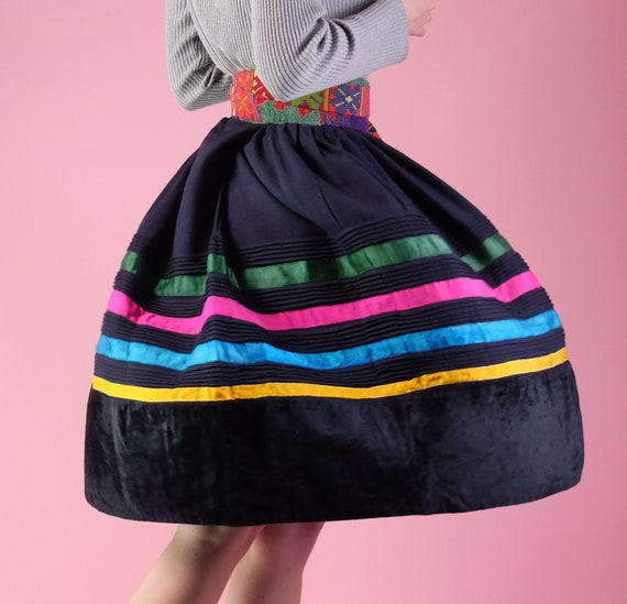 Antique woolen skirt Very nice Ukrainian skirt Ex… - image 2
