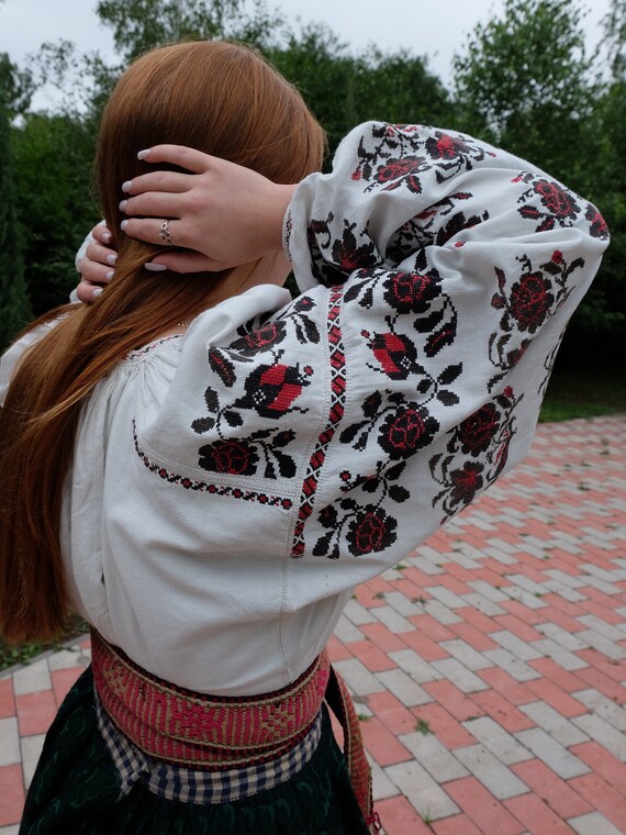 Amazing floral blouse Very nice antique blouse Sa… - image 9