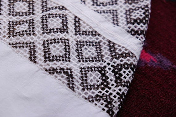 Interesting LACE DRESS Interesting embroidery Rar… - image 8