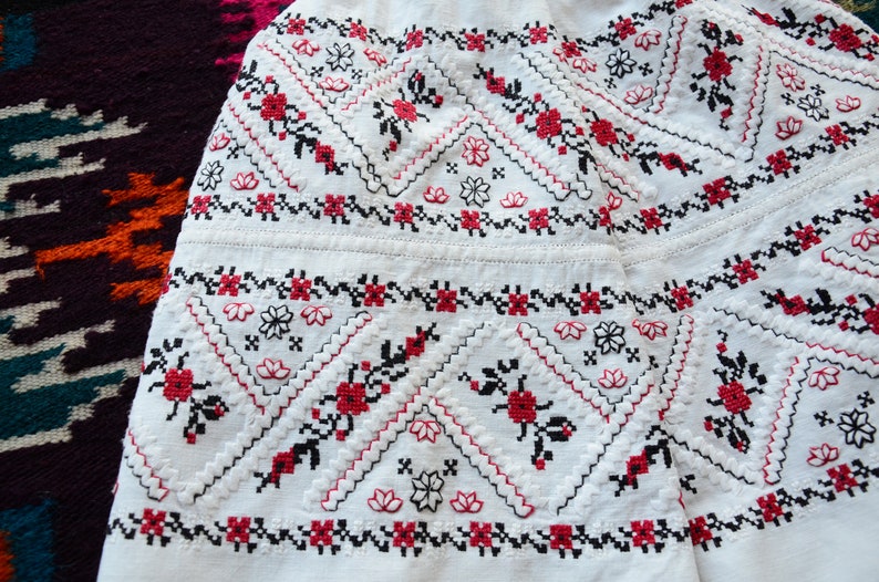 Vintage fashion Old Ukrainian dress Boho style Folk short shirt Geometry and floral pattern Beautiful embroidery Antique woman clothing