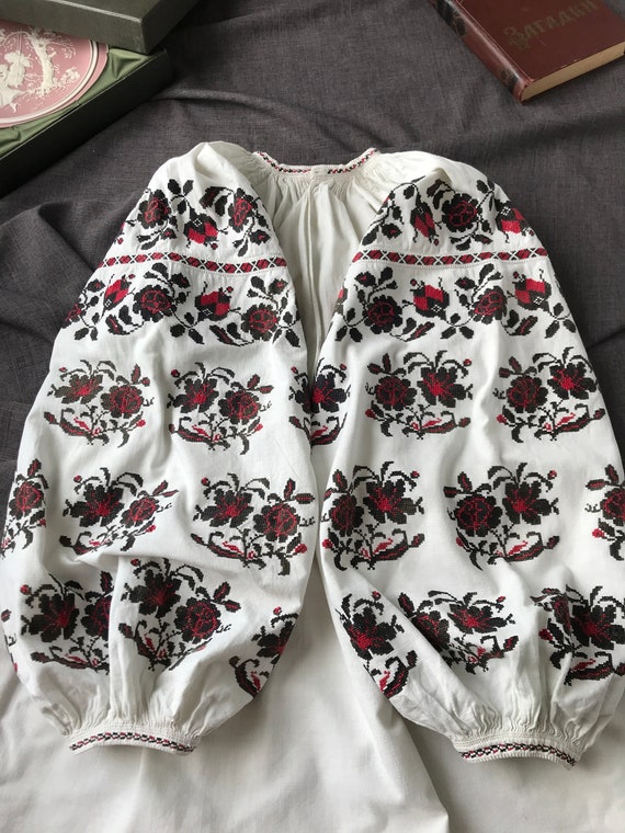 Amazing floral blouse Very nice antique blouse Sa… - image 3