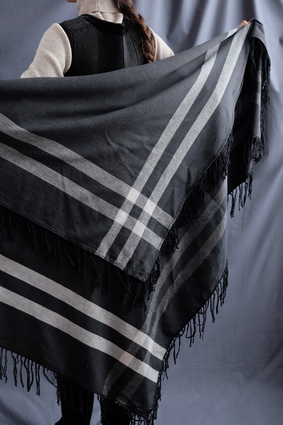 Large size shawl 150 cm shawl Ukrainian scarf Exc… - image 6