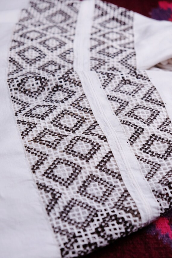 Interesting LACE DRESS Interesting embroidery Rar… - image 9