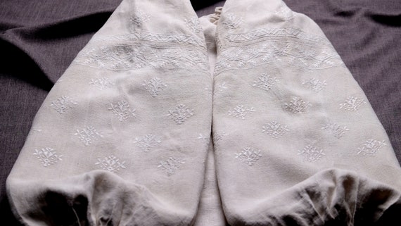 Ancient WEDDING shirt Lovely white embroidering Lo