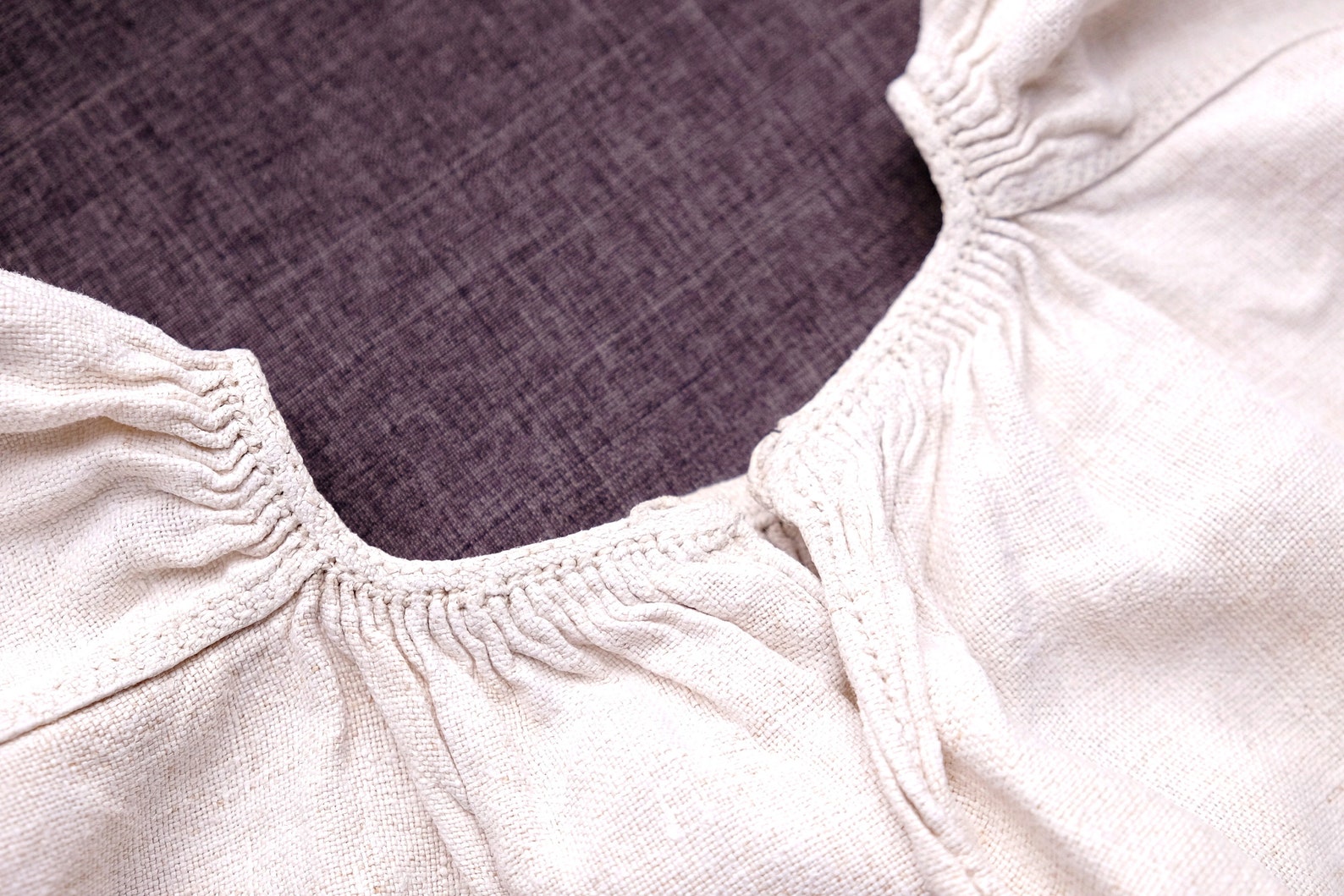 Exklusives SCHNEIDEKLEID Antikes weißes filigranes Sticken | Etsy