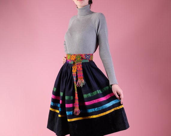 Antique woolen skirt Very nice Ukrainian skirt Ex… - image 3