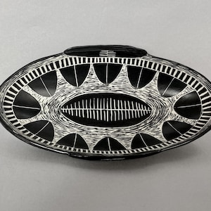 Sgrafffito Oval Bowl with Black and White Carved Design and Side Handles