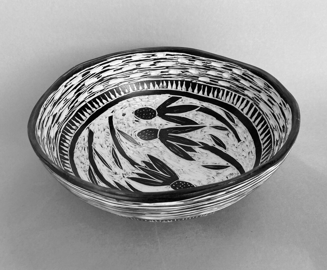Sgraffito Ceramic Bowl With Carved Black and White Coneflower Etsy