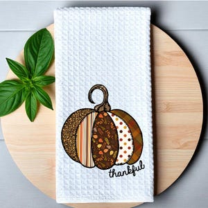 Fall Dish Towel  Thankful Pumpkin Kitchen Towel Thanksgiving Linen  Fall Decor  Kitchen Decor  Thanksgiving Kitchen Towel - Autumn