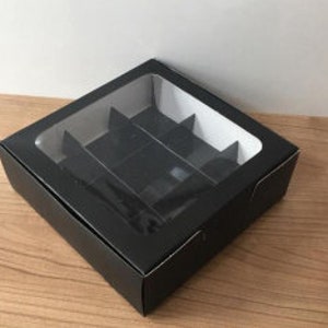 boîte démontée pliante 15 x 15 x 5 cm - cadeau de taille 5,9 x 5,9 x 2 pouces avec 9 compartiments avec fenêtre 10 pcs
