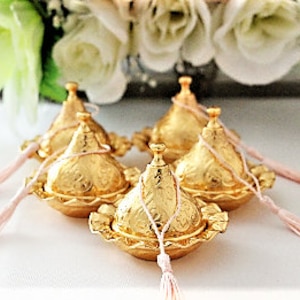 wedding,gift & memento,wedding favors,luxury wedding favor,thank you gift,