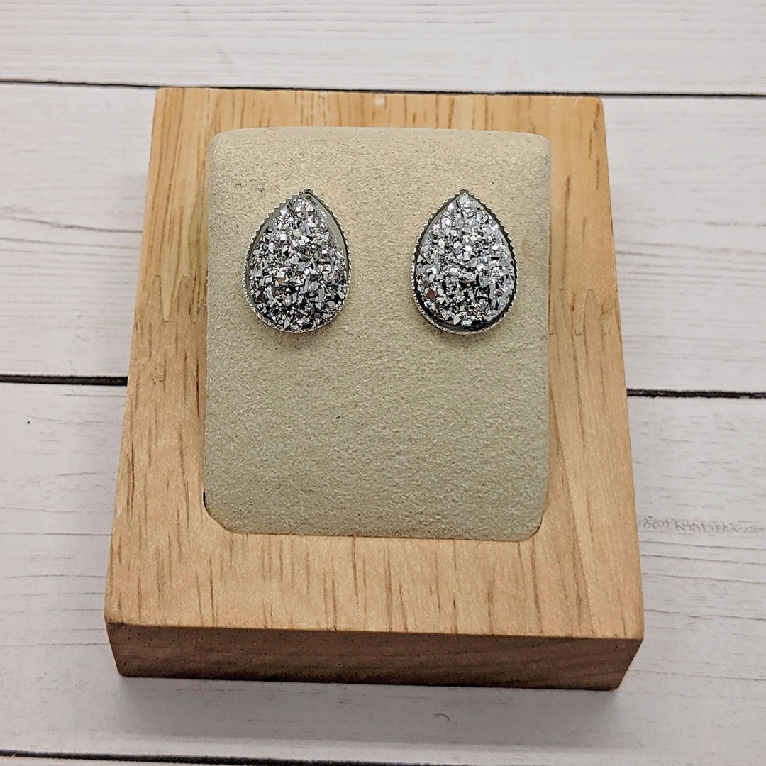 Boucles D'oreilles à Pompons Druzy Marque Lucky - Neuves Avec étiquettes