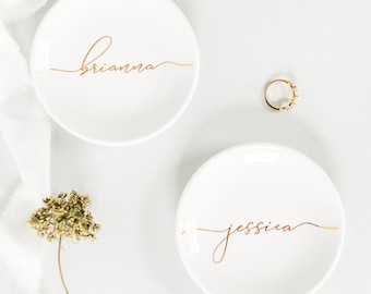 PERSONALIZED GIFT, Bridesmaid Gift, Graduation Gift, Personalized Trinket Dish Wedding Bridal Shower Gift Engagement Ring Dish for Her Bride