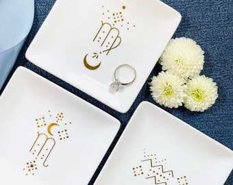 Regalo zodiacale personalizzato per lei, oroscopo astrologia anello piatto regalo, piatto di gioielli zodiaco minimalista