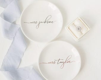 Custom Mrs Name Ring Dish - Personalized Wedding Gift for Bride with Free Box