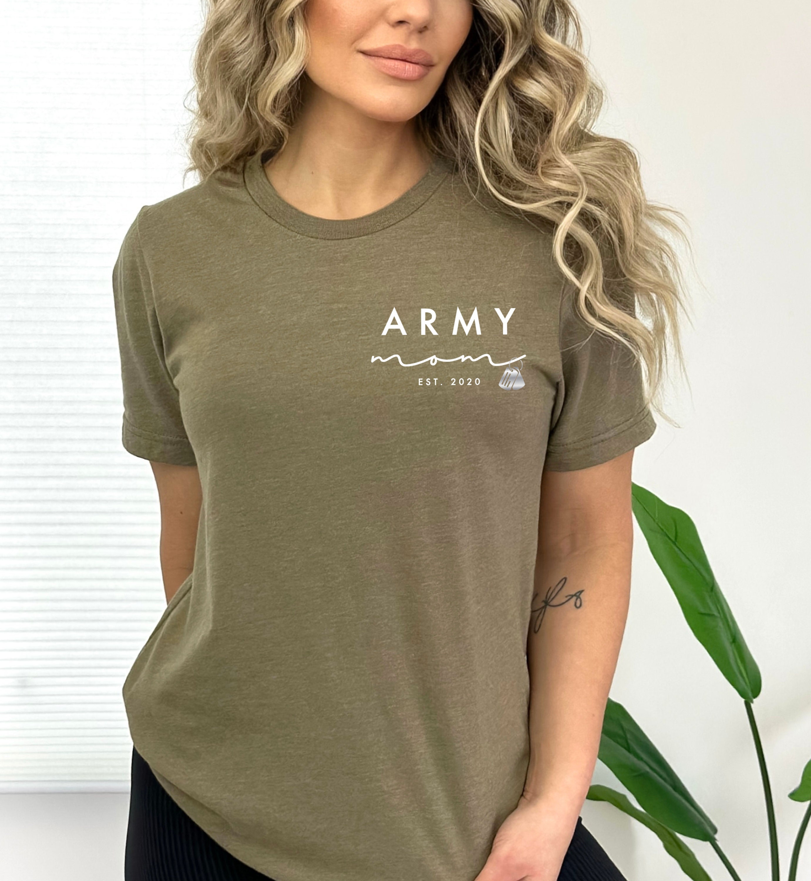 Army mom t shirt discount