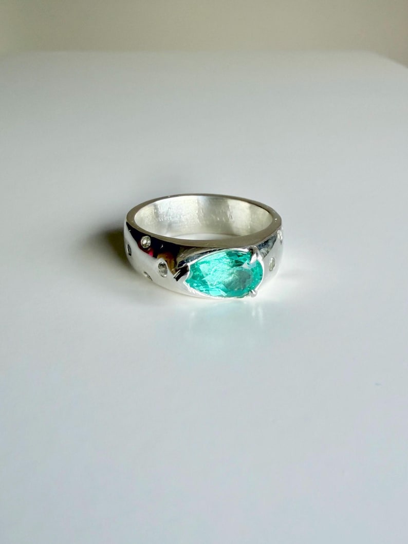 paraiba and sapphire ring