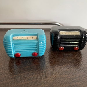 Vintage 80s Radio Salt and Pepper Shakers by Vendor - Etsy