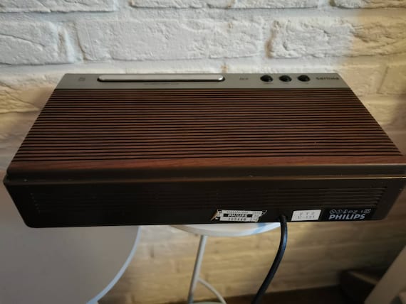 Radio despertador philips antiguo hotsell