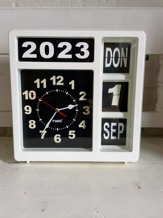 Reloj flip flop pared cheap