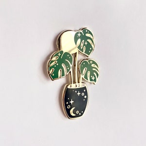 B-Grade * Celestial Monstera Enamel Pin | Gold Pin - Tropical Leaf - Plant Lover Gift - Deliciosa - Houseplant - Moon - Stars - Space Pin