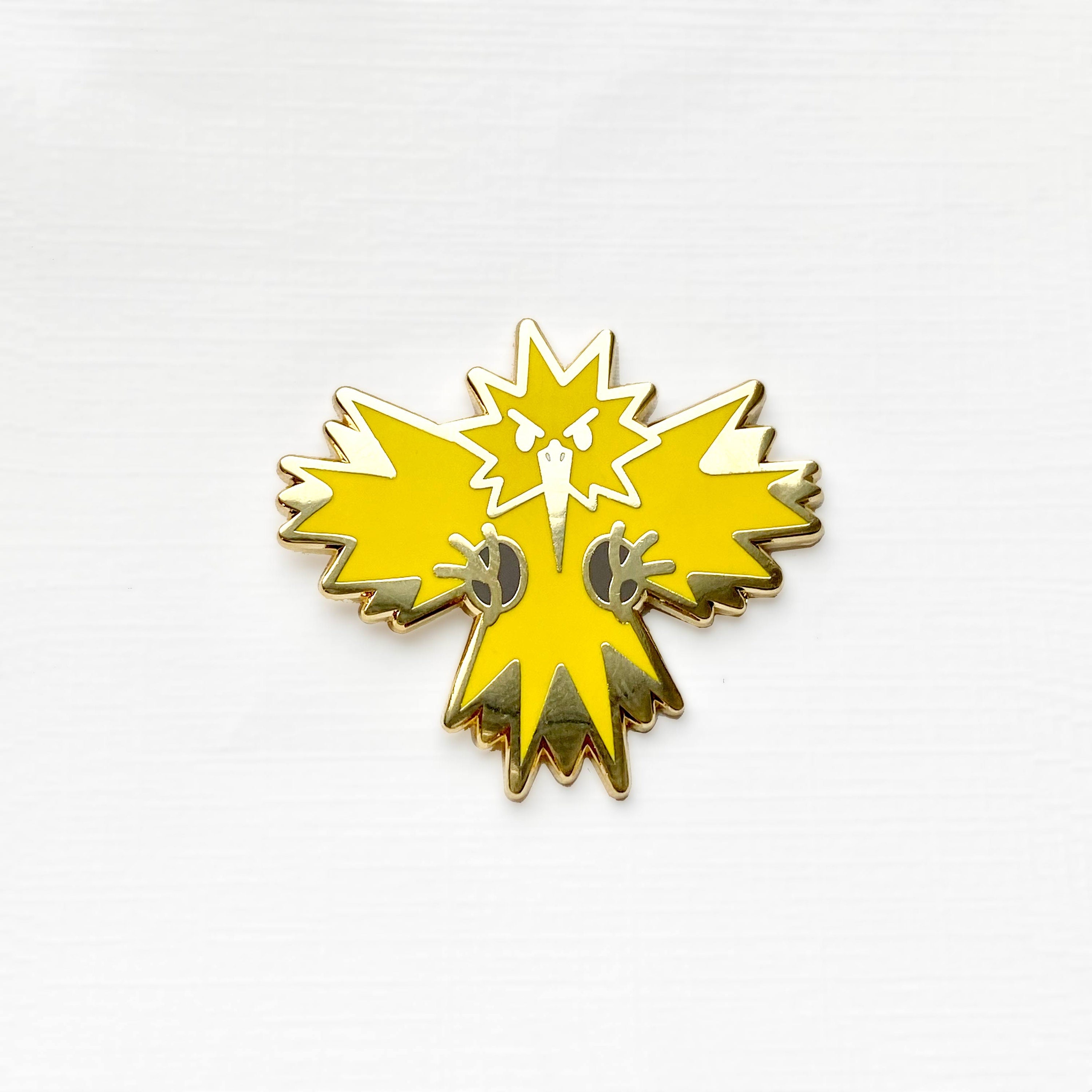 [Pokemon] Smoked - Galar Moltres Team Valor Legendary Bird Enamel Pin