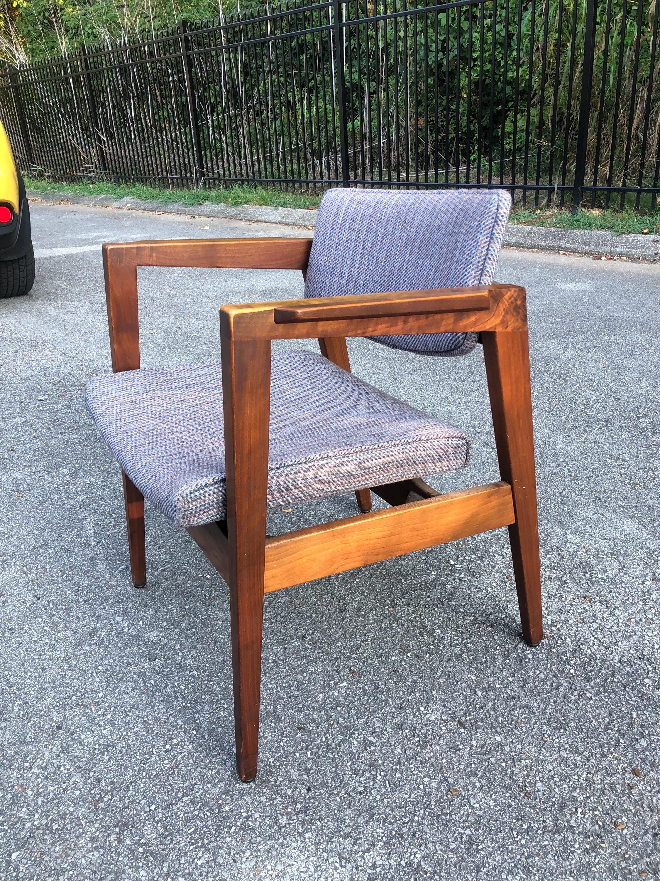 Vintage gunlocke chairs for sale sale