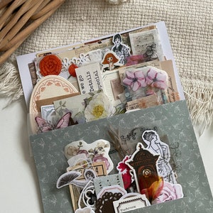 75 - 200 pieces mystery Goodiebag ephemera junkjournal / scrapbook / stickers