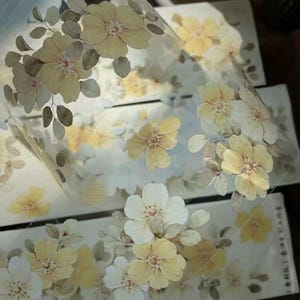 Yier Studio | Yellow Thorn Rose vintage big flower PET SAMPLE | 120 cm loop