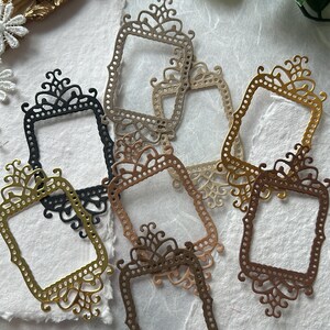 Le cadre d'étiquettes Cutting Lace | 8 pièces par paquet