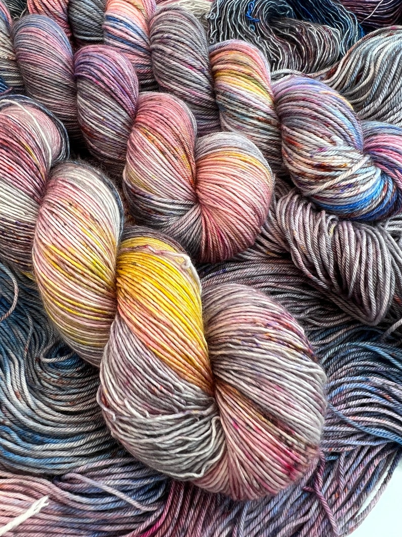 JULINGTON, Superwash, 3 Base Options, Speckled, Variegated, Indie Dyer, Grey, Lavender, Yellow, Pink, Blue image 2