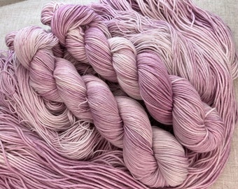 LAUPER, Superwash, 2 Base Options, Speckled, Tonal, Indie Dyer, Lavender, Pink, Tonal, Hand Dyed Yarn