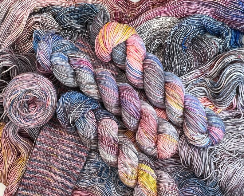 JULINGTON, Superwash, 3 Base Options, Speckled, Variegated, Indie Dyer, Grey, Lavender, Yellow, Pink, Blue image 1