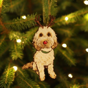 Adorno navideño de madera para cockapoo