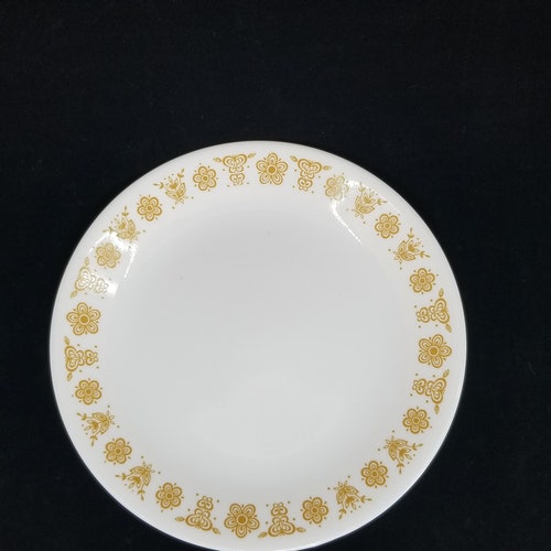 Corelle Butterfly Gold 16 piece Dinnerware - 16 piece set | 4 dinner plates, 4 Salad plates, 4 saucers, 4 