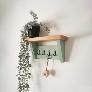 Portachiavi da parete personalizzabile - Mensola da parete in legno rustico moderno con ganci - Ingresso realizzato a mano - Portachiavi da parete - Corridoio