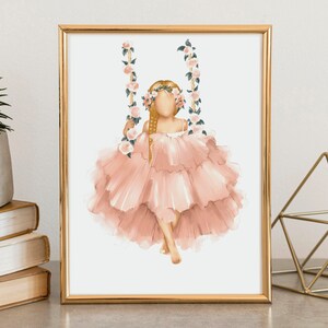 Blumenkopf Mädchen auf Blumenschaukel Poster, kleine Prinzessin, Blumenkrone Mädchen Druck, Kleinkind Kinderzimmer Dekor, hochwertiger Druck