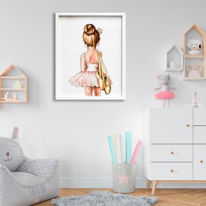 Impresión de vivero de bailarina, arte de pared de bailarina rosa rubor, cartel de dormitorio de niña pequeña bailarina rubia, decoración de vivero de acuarela suave neutra imagen 2