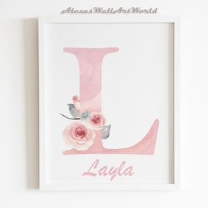 Estampado inicial floral, Nombre personalizado Impresión Decoración de guardería, Monograma personalizado Arte mural, Arte mural del dormitorio de la niña pequeña, Estampado en acuarela