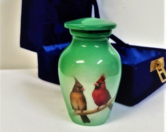 Cardinals on Green, Keepsake Cremation Urn