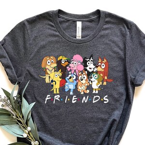 Bluey Tshırt,Bluey characters,Bluey Friends,Friends,Bluey Friends Crewneck,Blue Dog and Friends Shırt,Cartoon Blue Dog Tshırt,gıft for her