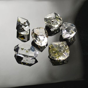 Petroleum Quartz Crystals, Rare Quartz