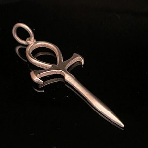 Vampire Ankh Pendant