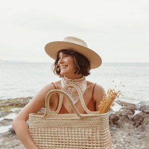 Mercado Straw Basket Tote, straw beach bag, straw toes, summer straw bags, summer straw totes, straw tote bag, beach tote bag image 3